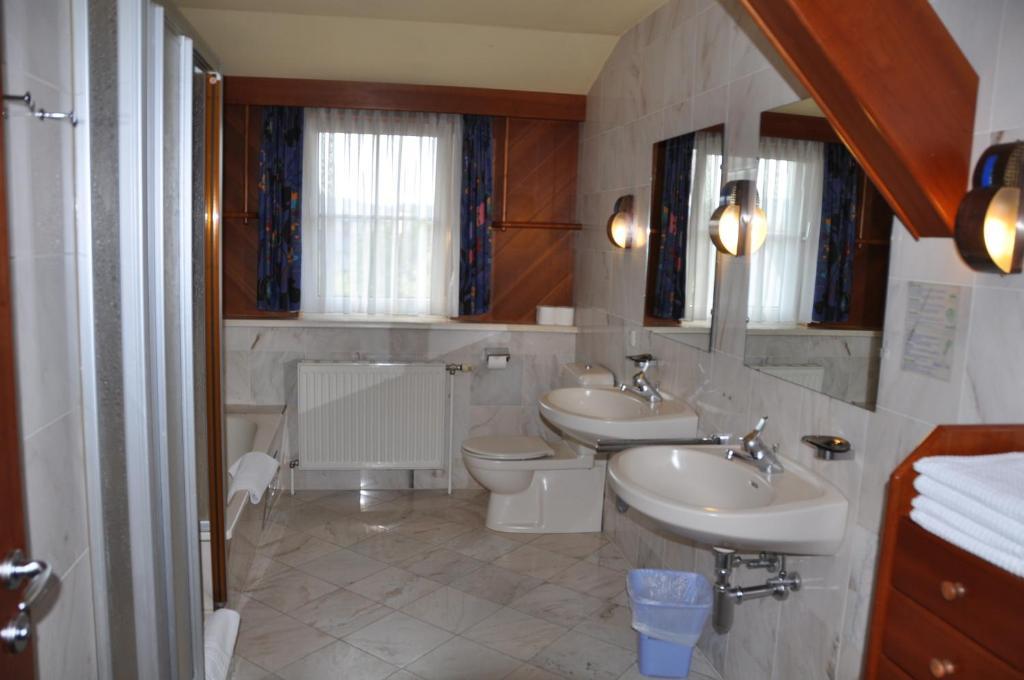 Vitalhotel Lembacherhof Lembach im Muhlkreis Room photo